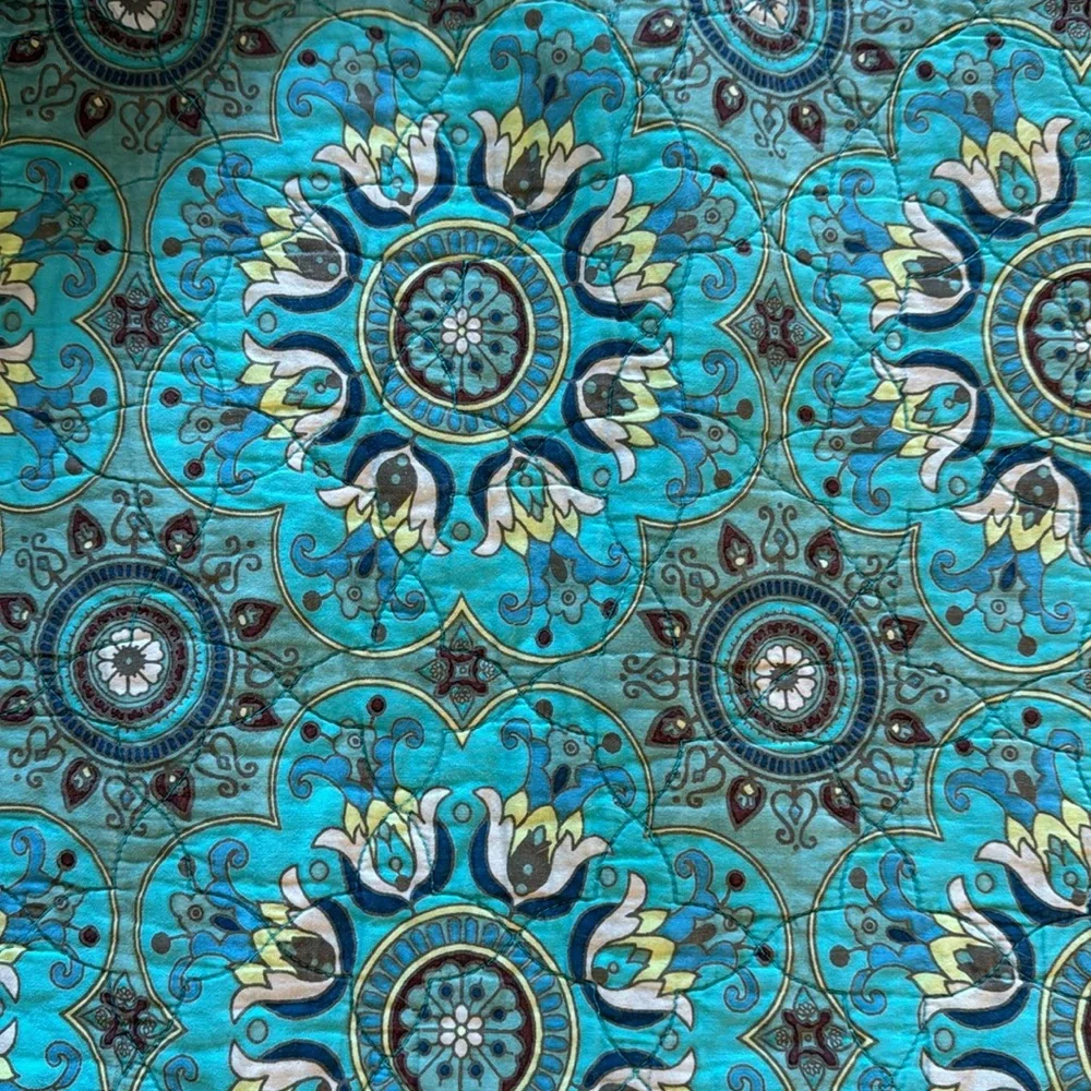 Boho Reversible Medallion Stripes 3 piece Quilt Set